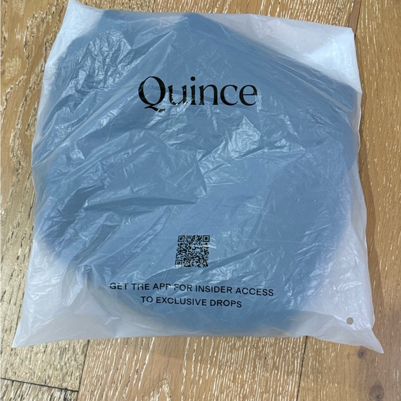 NWT Quince CASHMERE Black Jogger Pants - Picture 8 of 9